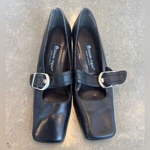Etienne Aigner Heels Size 5 1/2